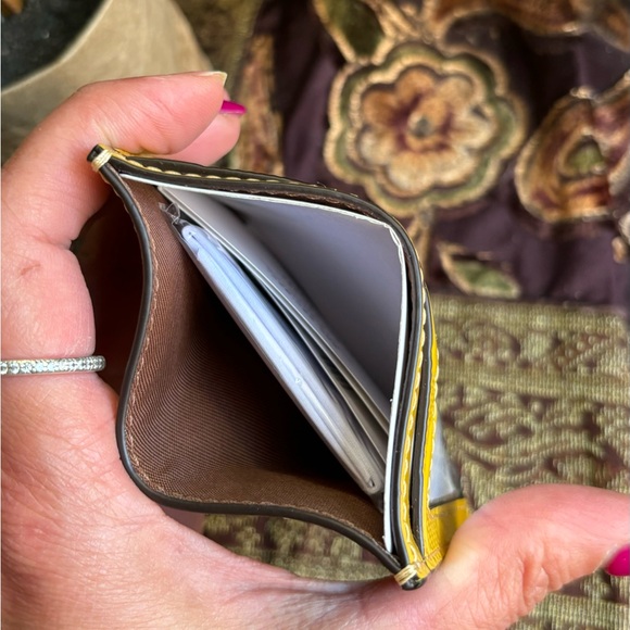 Authentic COACH signature patent leather Slim Id Card Case Wallet - Picture 4 of 6